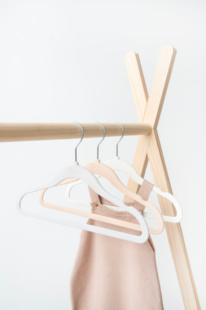 assorted velvet non-slip hangers (30 per set) - cream/grey/hazelnut