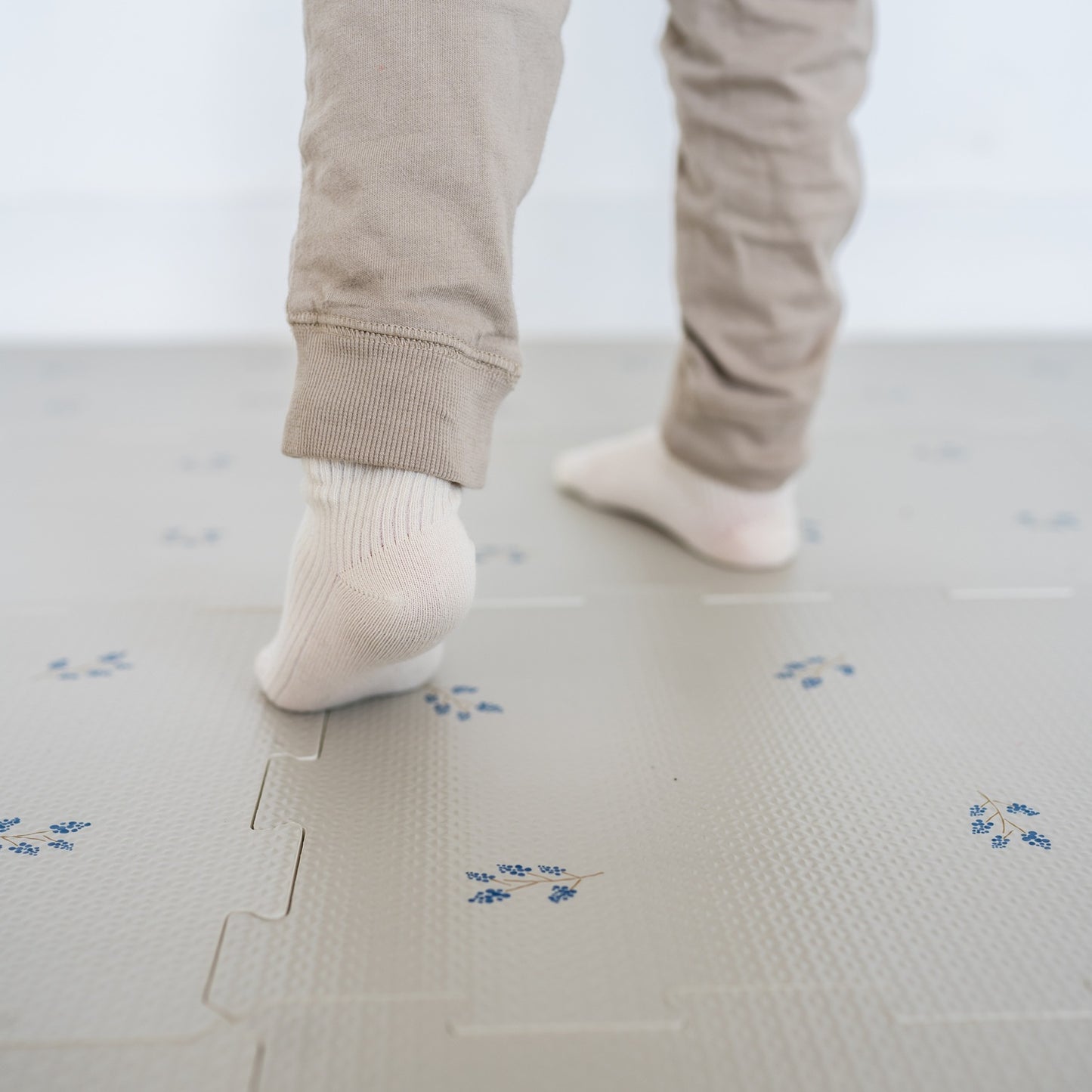 blueberry taupe EVA foam puzzle mat
